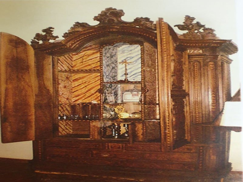 Antiguo armario del convento